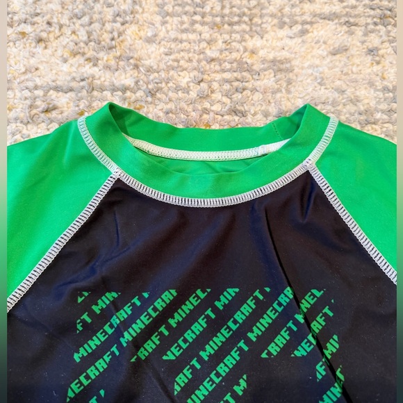 Minecraft Kids Green Rash Guard Swim Set - Picture 4 of 10